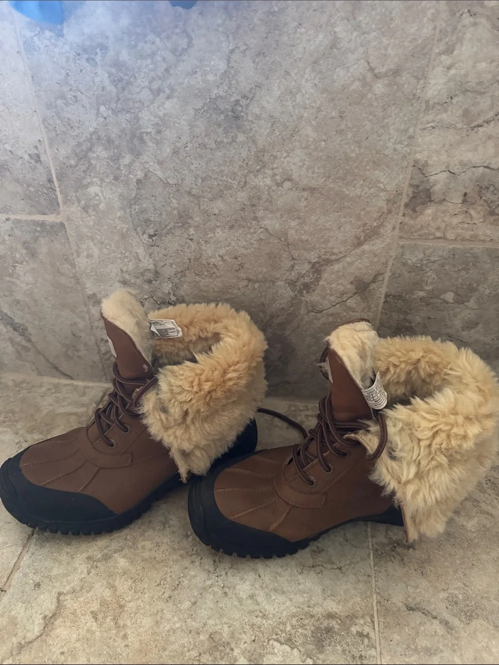 UGG some staining